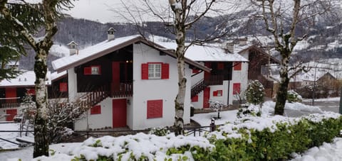Property building, Winter