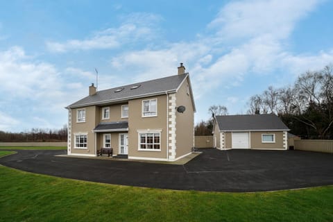 Gormley Residence Vacation rental in County Donegal