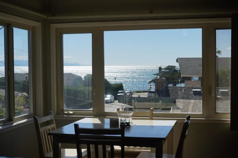 View (from property/room), Dining area, Mountain view, Sea view