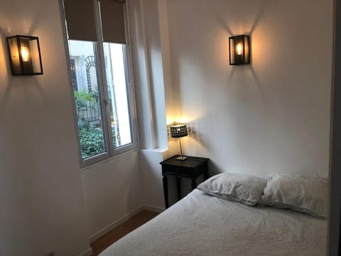 Loft 2 BR Loft Effeil tower AC by LCC Agency Apartment in Paris