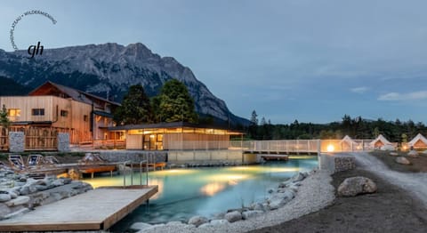 Natural landscape, Mountain view, Pool view, Area and facilities, Swimming pool