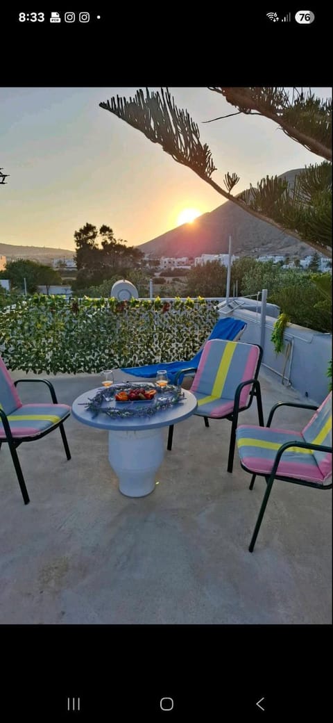 Studio Mimika House in Perissa