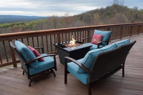 Patio, Day, Natural landscape, View (from property/room), Mountain view