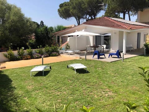 Property building, Patio, Other, furniture, sunbed