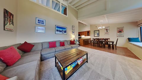 Spacious 4 Bed 3 Bath Condo Great For Families! Apartment in Mammoth Lakes