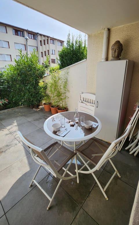 Patio, Balcony/Terrace