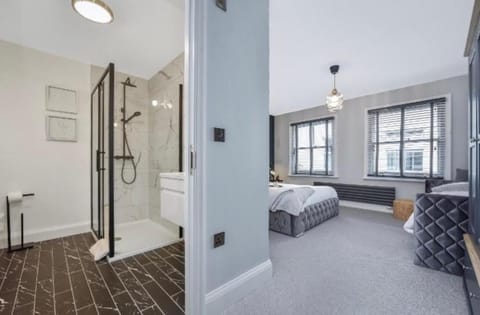 Cuckoo Rooms Bed and Breakfast in Colchester