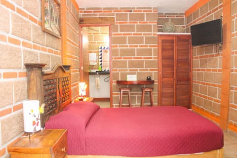 Hospedaje Piedra de Sol Inn in Tepoztlan