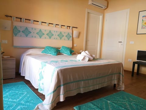 Le Orchidee Bed and Breakfast in Bosa