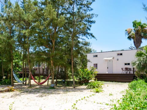 Property building, Beach