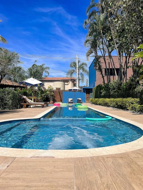 Swimming pool, Swimming pool