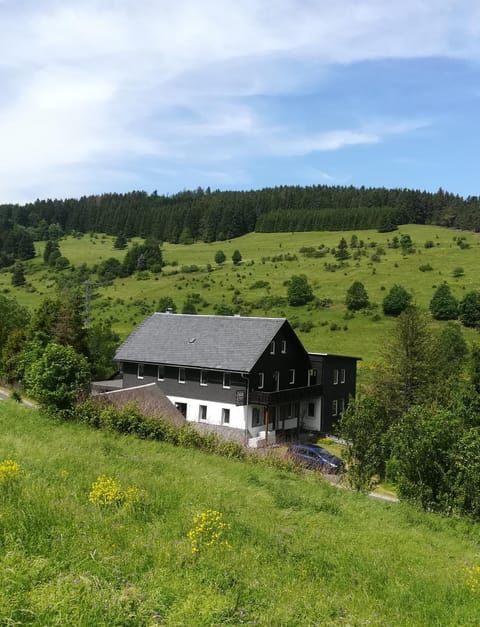 Neighbourhood, Natural landscape, Bird's eye view, View (from property/room), Mountain view