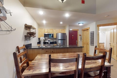 Taylor's Crossing 109 Apartment in Copper Mountain