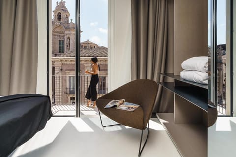 Shower, Property building, Restaurant/places to eat, Spring, Summer, Sauna, Steam room, Bathroom, View (from property/room), Spa and wellness centre/facilities, Autumn, Landmark view, Mountain view, Street view, Breakfast, Italian breakfast, Seasons