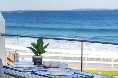 View (from property/room), Balcony/Terrace, Beach, Sea view