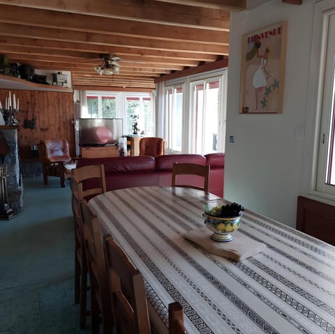 Property building, Living room