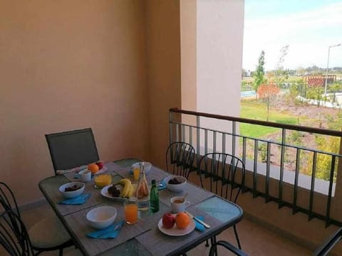 Balcony/Terrace, Dining area