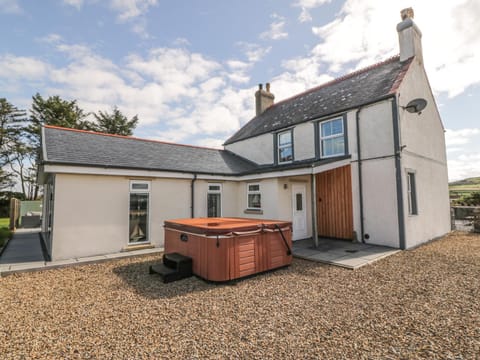 Bryn Ffynnon House in Wales