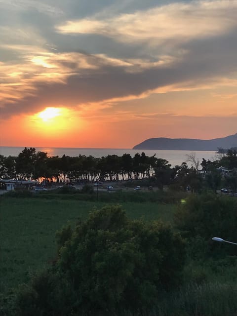 Natural landscape, Balcony/Terrace, Beach, Beach, Sea view, Sunset