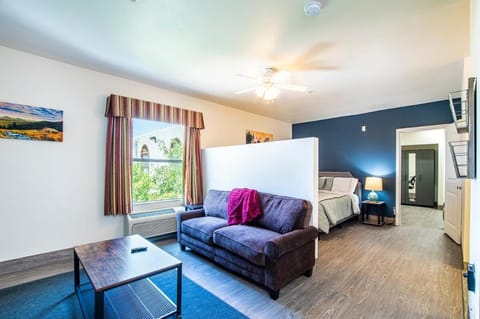 Vistas 316- Renovated Sierra Vista in style sleeps 5 Apartment in Sierra Vista