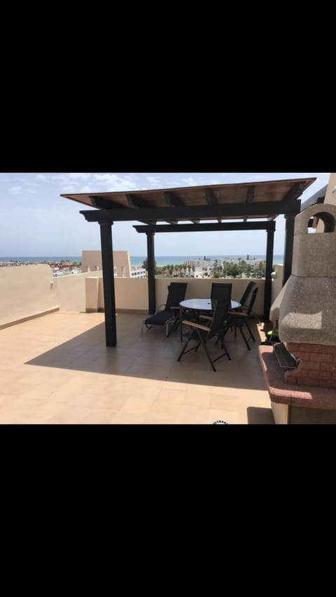 Off site, BBQ facilities, Balcony/Terrace