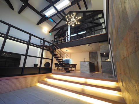Facade/entrance, Photo of the whole room