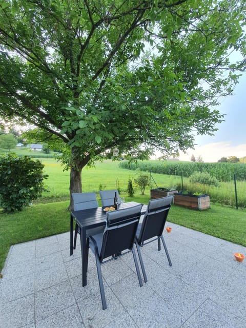 BBQ facilities, Garden