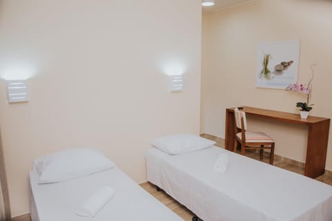 Pousada La Brisa Hotel in State of Rio de Janeiro