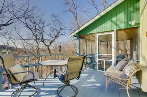 Furnished Porch! Margaritaville Resort Family Stay House in Lake of the Ozarks