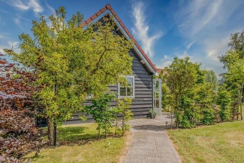 't Schouws Uusje House in Burgh-Haamstede