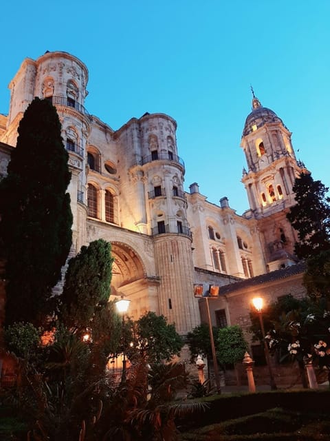 Nearby landmark