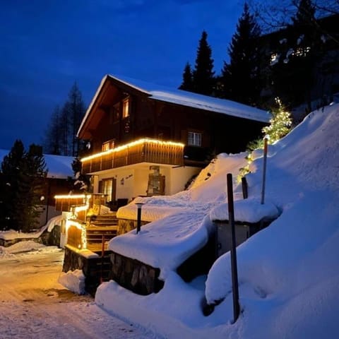 Property building, Winter