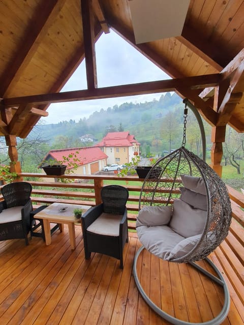 View (from property/room), Balcony/Terrace, Seating area, Dining area, Garden view, Mountain view