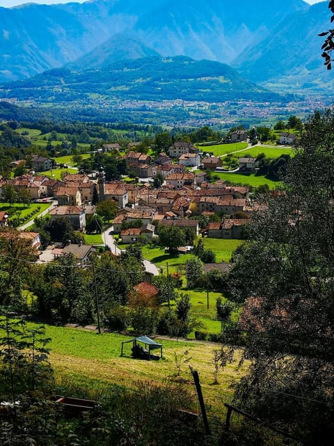 Nearby landmark, Neighbourhood, Natural landscape, Hiking, Mountain view