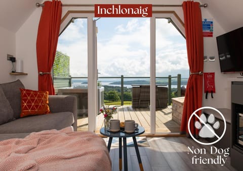 Bonnie Barns - Adults Only Luxury Lodges with hot tubs Nature lodge in Scotland