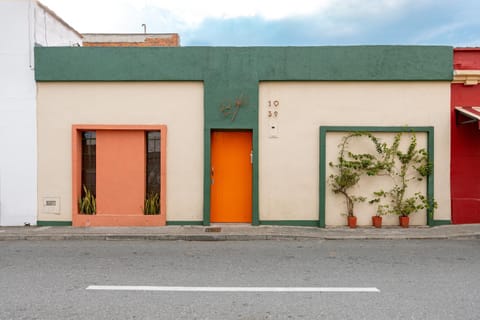 Property building, Facade/entrance