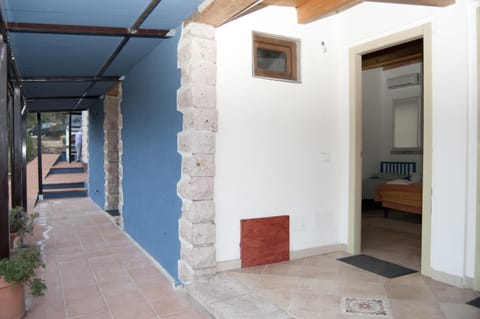 Facade/entrance, Garden view