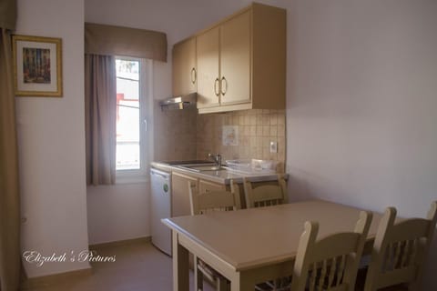 River Side Apartment hotel in Crete