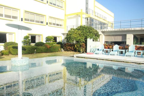 Children play ground, Swimming pool, sunbed