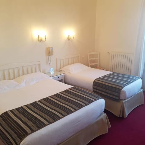 Bed, Balcony/Terrace, Bedroom