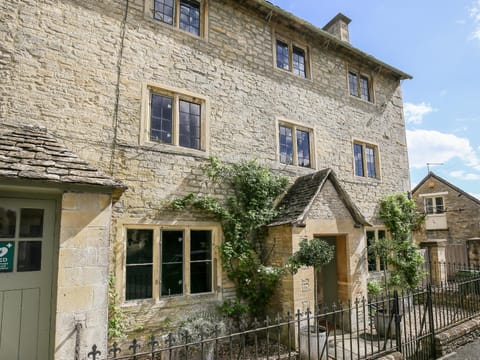 The Old Post Office House in Bibury