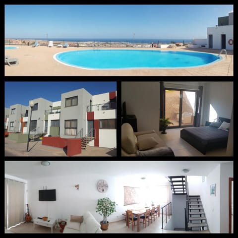 Property building, Photo of the whole room, Dining area, Swimming pool