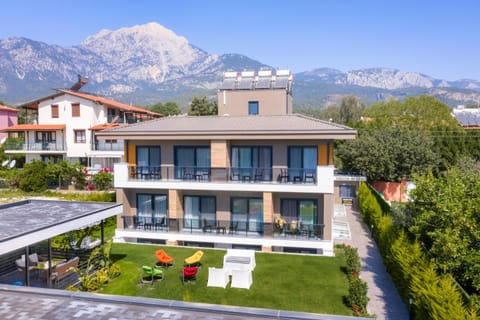 Property building, Garden view, Mountain view