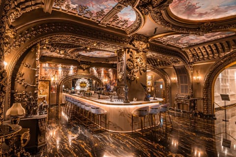 Lounge or bar