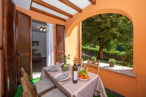 Balcony/Terrace, Dining area