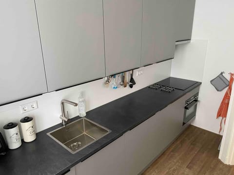 Coffee/tea facilities, Kitchen or kitchenette, Family