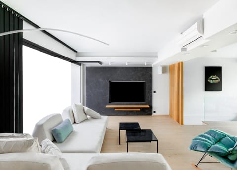 TV and multimedia, Living room, Seating area