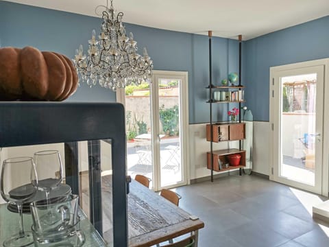 Casa Sebina - your design home on the lake - 3 bathrooms 3 bedrooms Bed and Breakfast in Desenzano del Garda