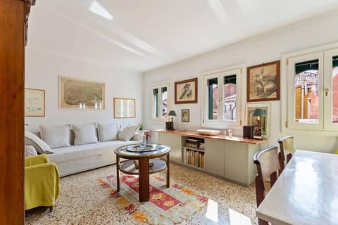 Living room, Bedroom