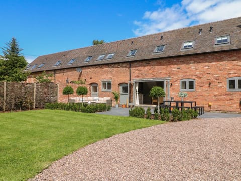 Upper Barn House in East Staffordshire District